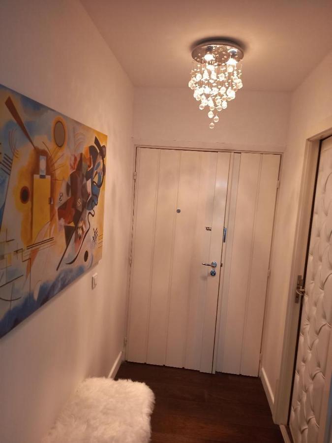 Parisian Sparkle Retreat Neuilly-sur-Seine ภายนอก รูปภาพ