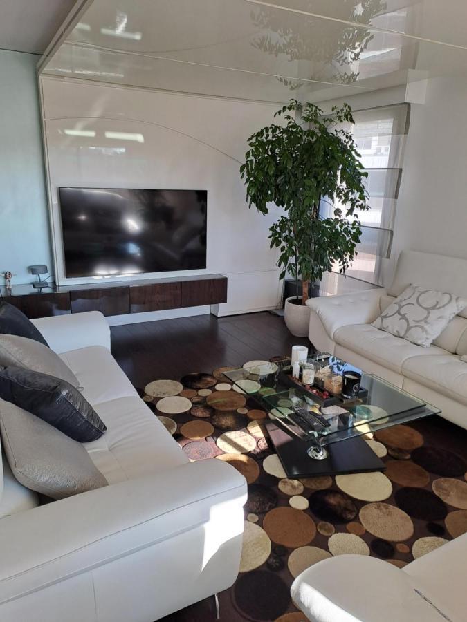 Parisian Sparkle Retreat Neuilly-sur-Seine ภายนอก รูปภาพ